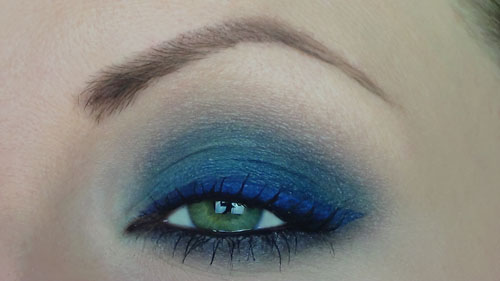 trucco smokey eyes blu